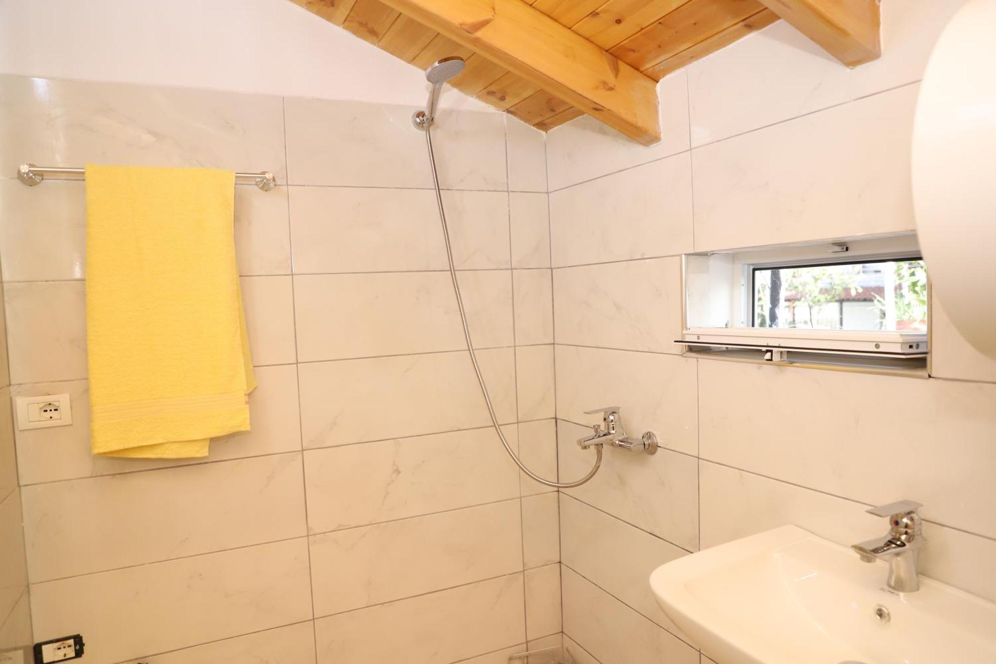 Apartment Rino